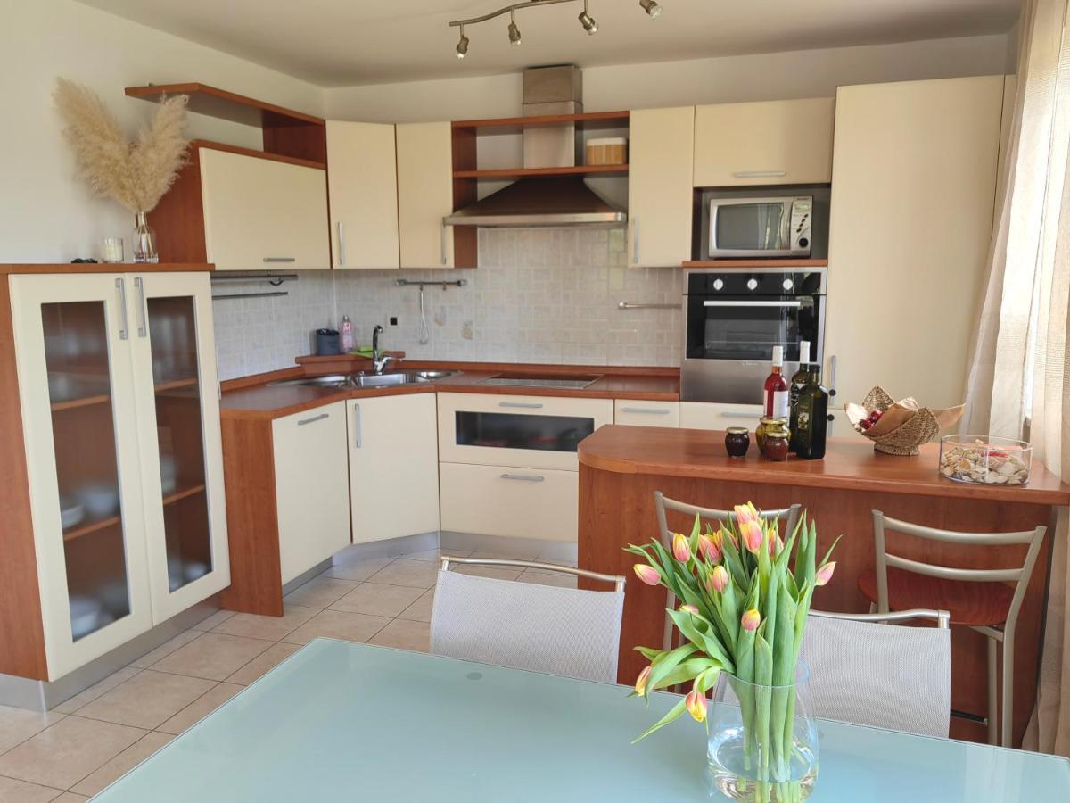 Sea View Apartment & Studio Apartment Bruno Umag Zewnętrze zdjęcie
