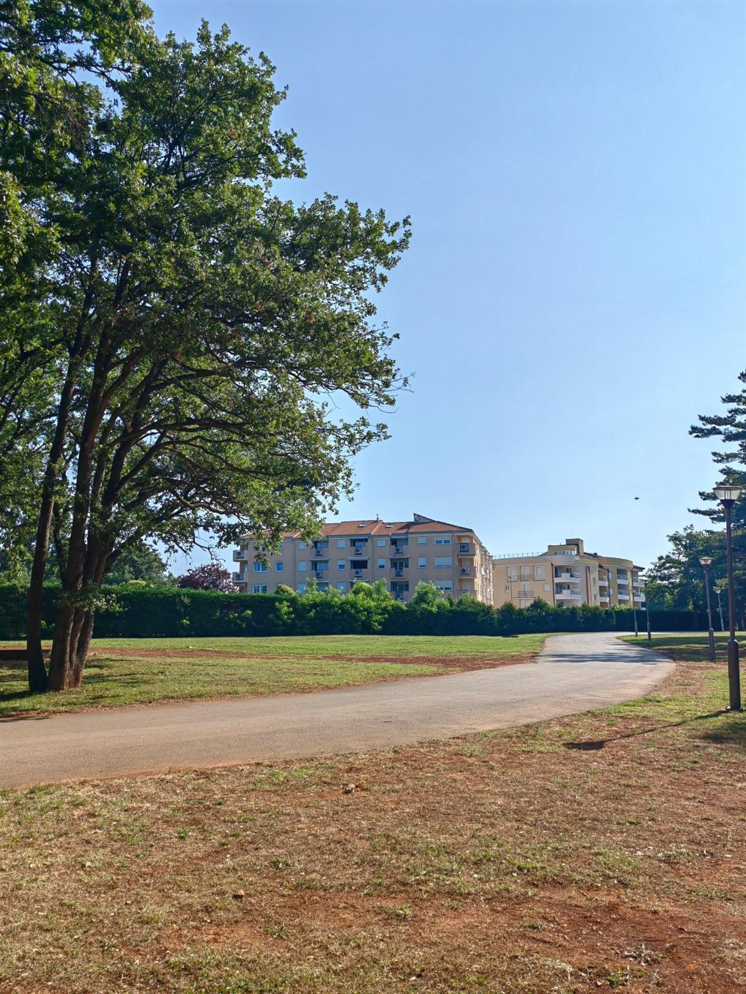 Sea View Apartment & Studio Apartment Bruno Umag Zewnętrze zdjęcie